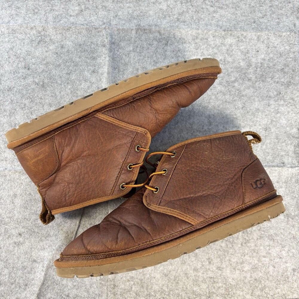 UGG Neumel Chukka Boots Brown Pebbled Leather Shearling Lined Mens 11 Womens 13